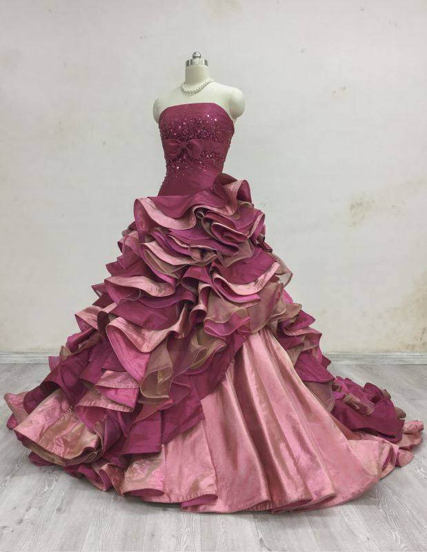 カラードレス ラッフルフリルたっぷりローズピンクのドレス 