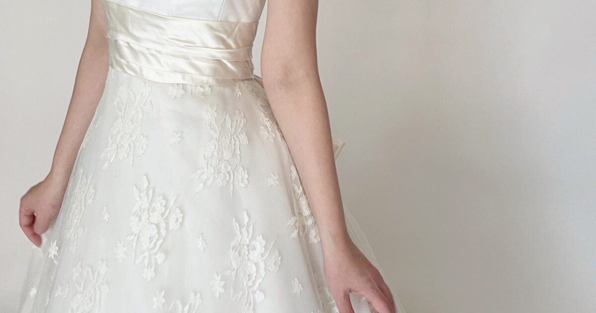 ウエディング まとめ売り ウェディングドレス 加藤夏希 7〜11号 美品