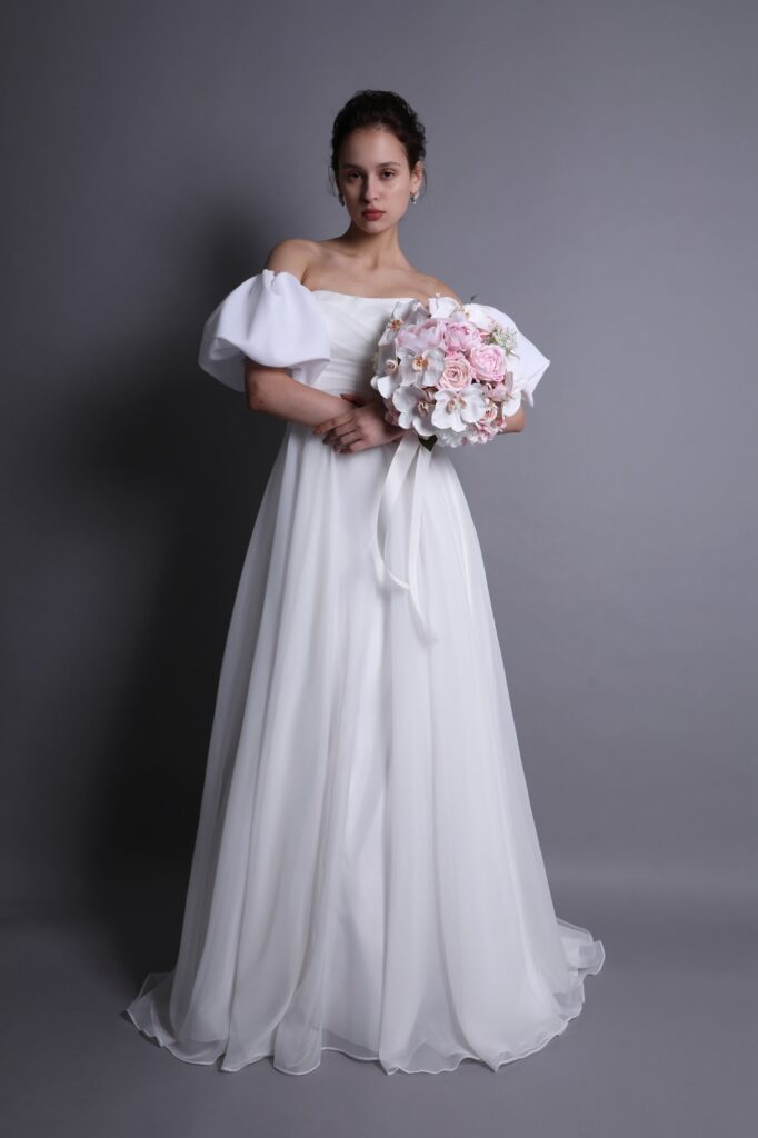結婚式　ウエディング CD  個別購入可能 ウェディングドレス dsp1-OWオフホワイト - ウェディングドレス