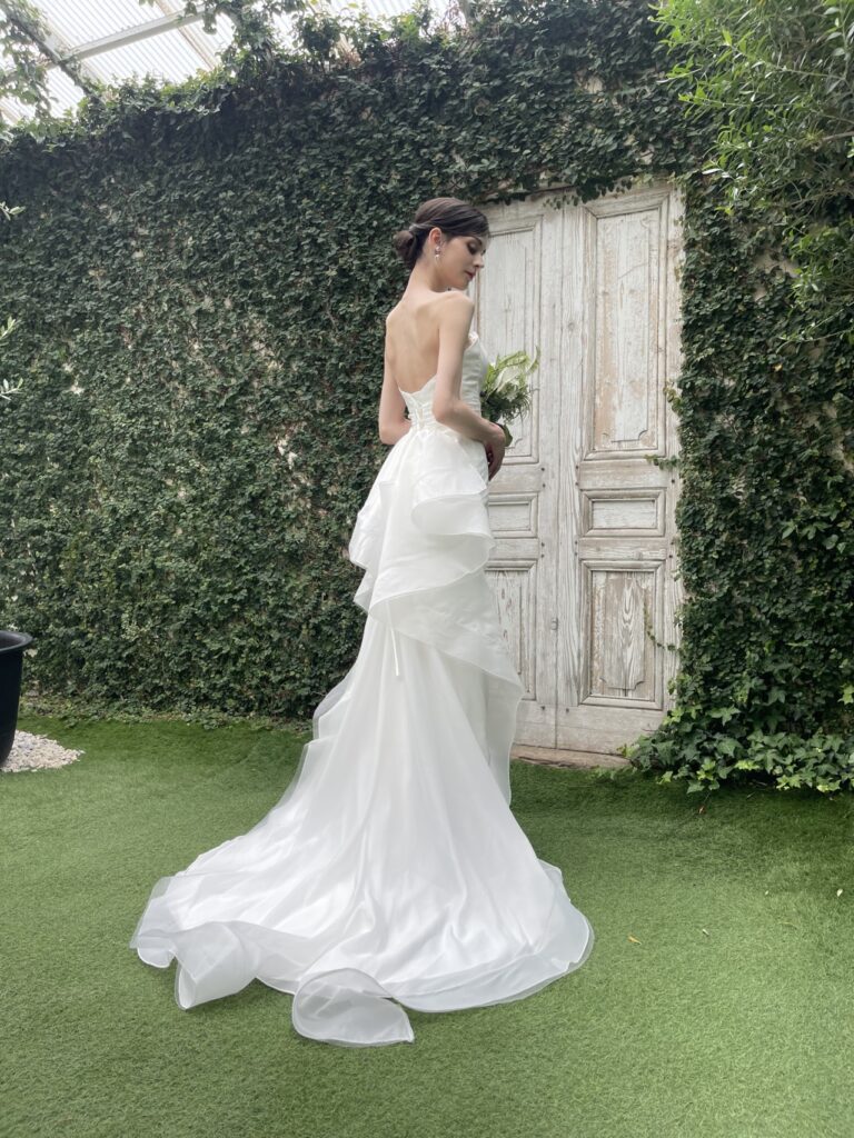 ウェディングドレス