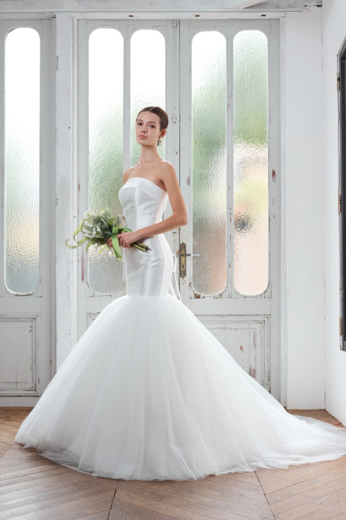 ウェディングドレス