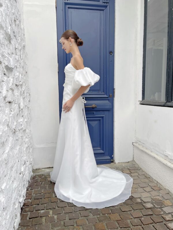 ウェディングドレス