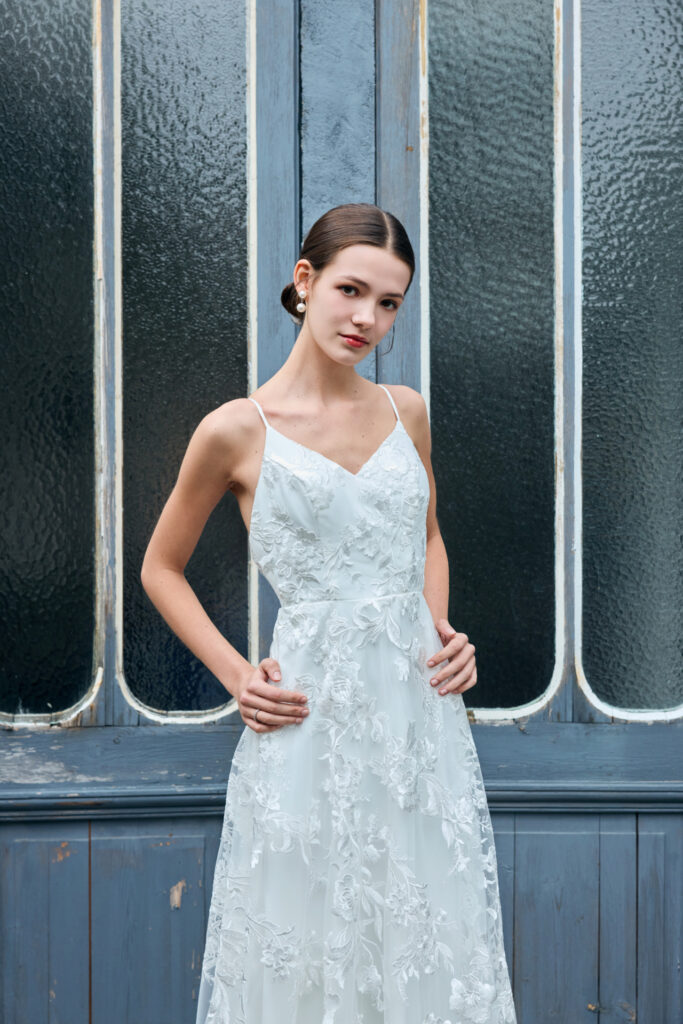 ウェディングドレス　東京