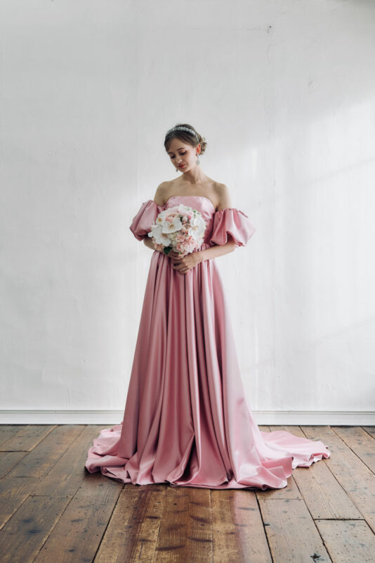 カラードレス ピンクサテン パフスリーブ取り外し可 レンタル