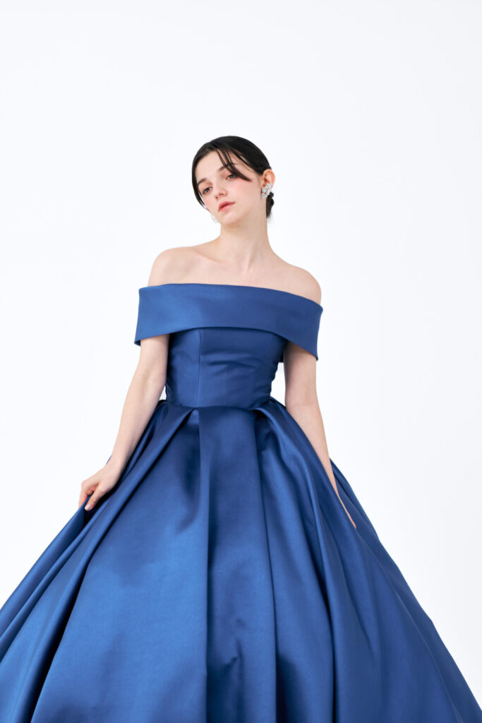 カラードレス　ロイヤルブルー