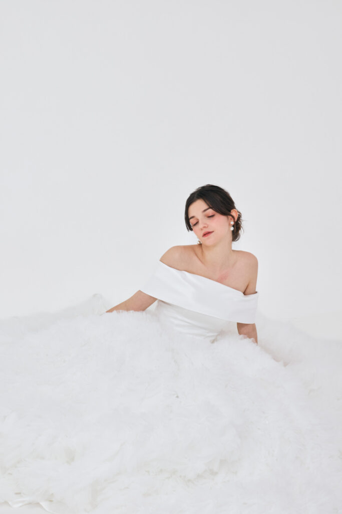 ウェディングドレス　購入