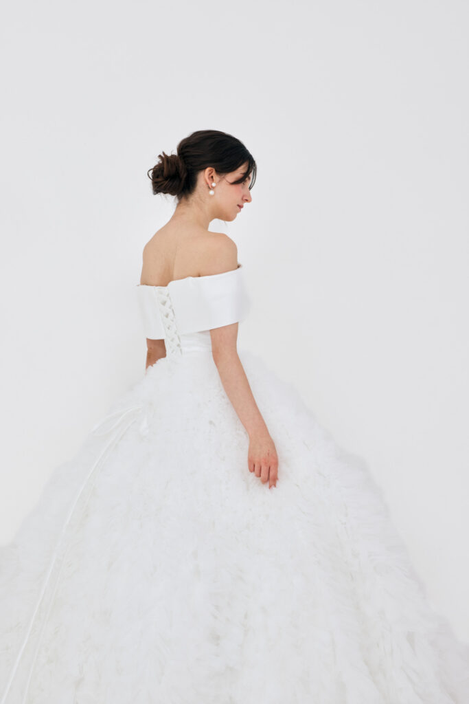 ウェディングドレス　レンタル